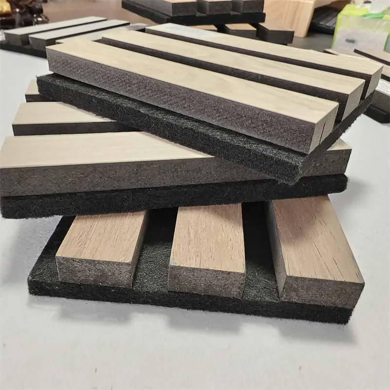 Proč jsou vysoce kvalitní akustické panely nezbytné pro kontrolu hluku?